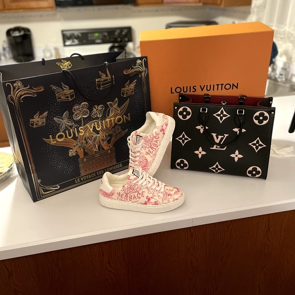 LV Neverfull MM Empreinte Noir Tote Bag - Picture 10 of 16